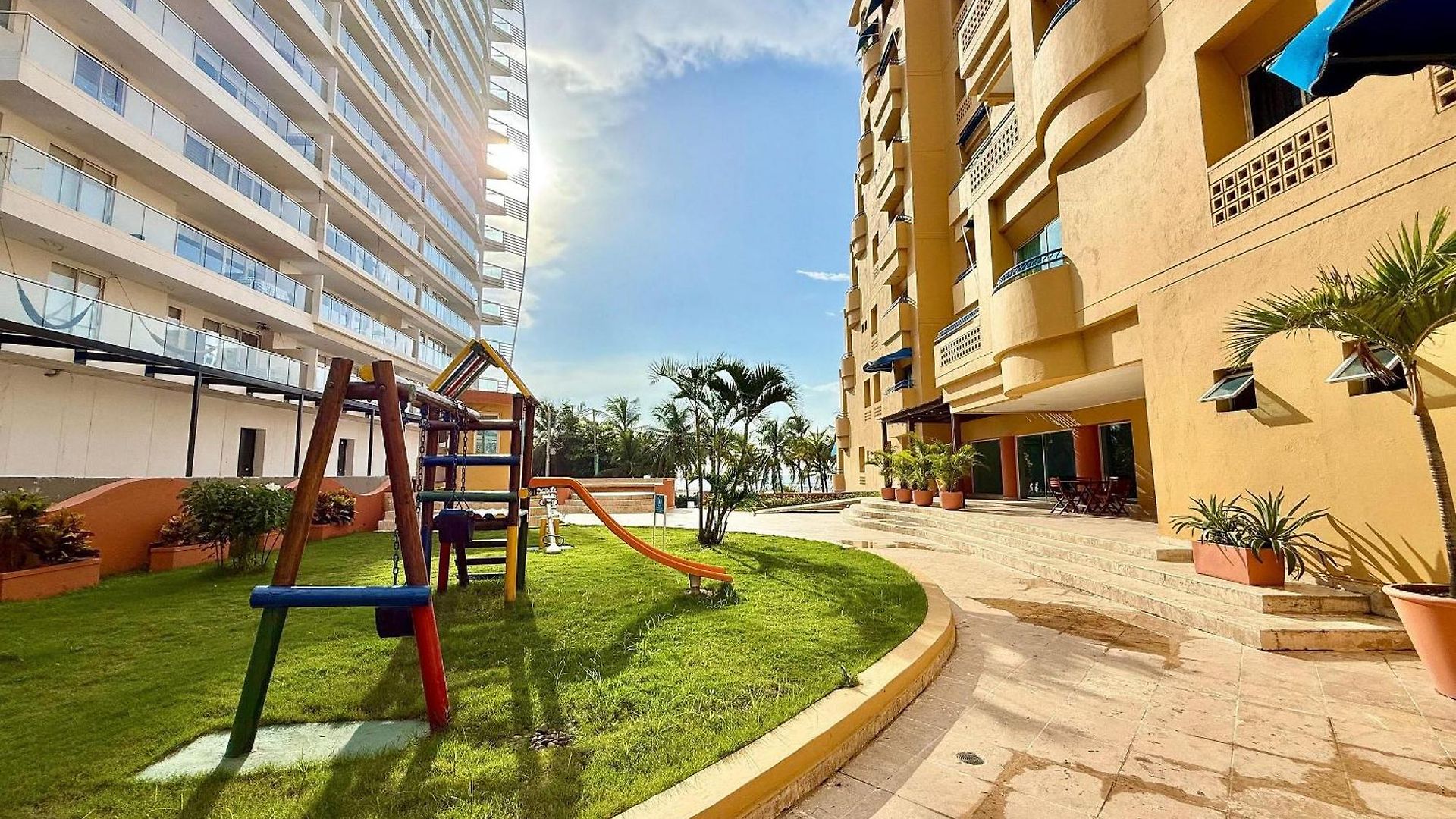 Apartamento Con Acceso Directo A La Playa En Boquilla Marina Club