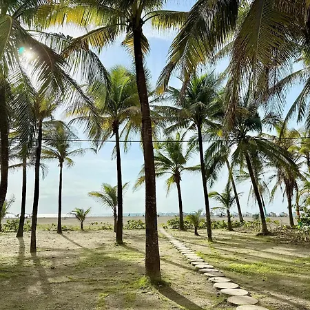 Con Acceso Directo A La Playa En Boquilla Marina Club *